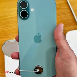 ایفون 16 سبز