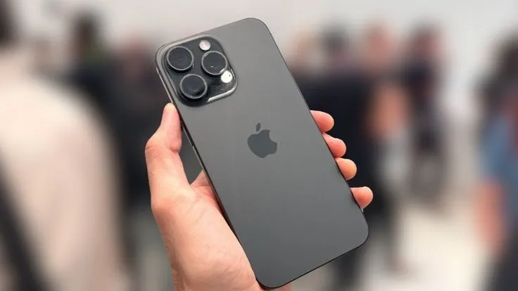 قیمت آیفون فیک